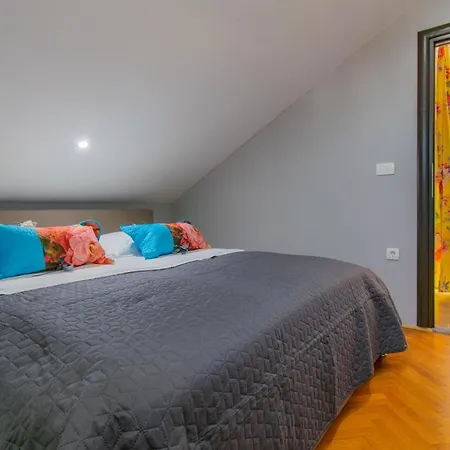 Lean Appartement Makarska