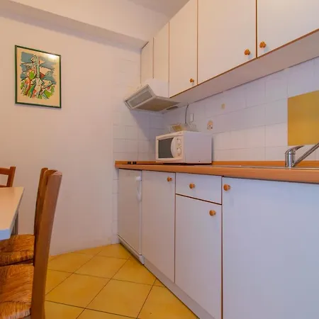 Apartment Lean Makarska